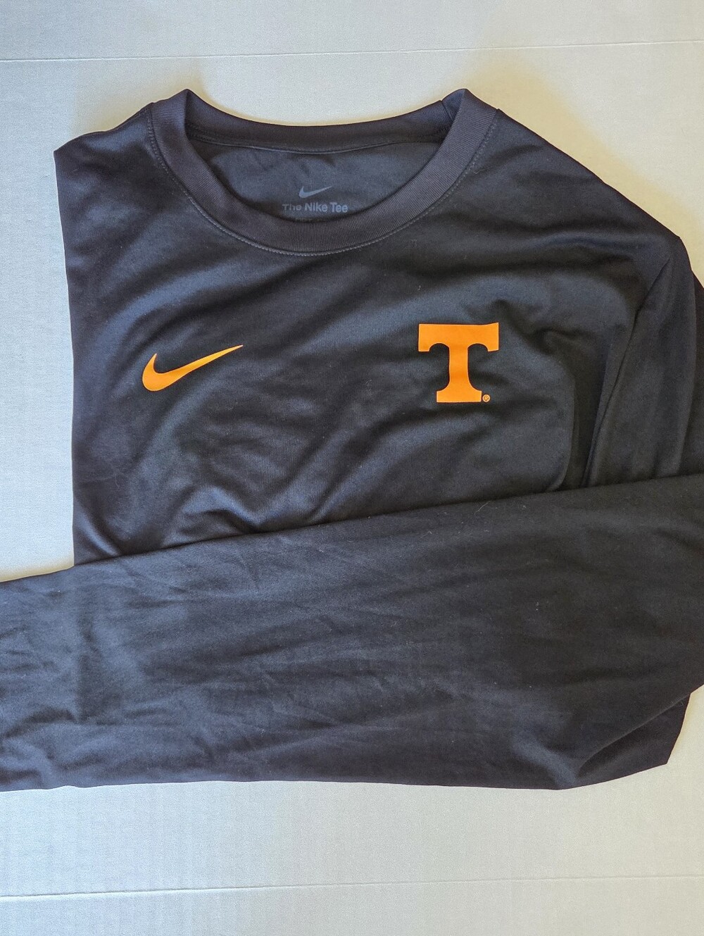Tennessee Volunteers Nike Dri-Fit Long Sleeve Shirt Mens LG Black 02TJ-00A EUC